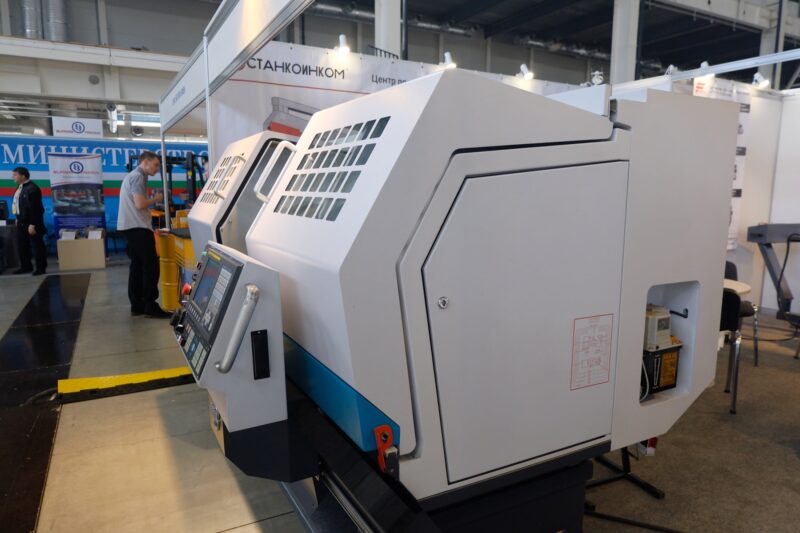 DMTG CKE6150Z Fanuc Винторезный токарный станок с ЧПУ — изображение 5